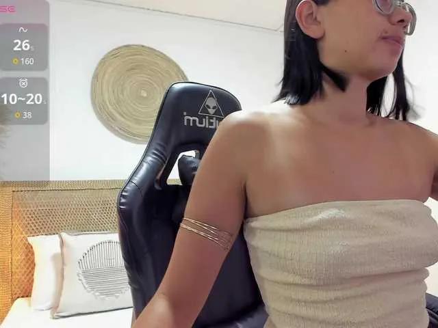 Offline lakshmi-rai on BongaCams