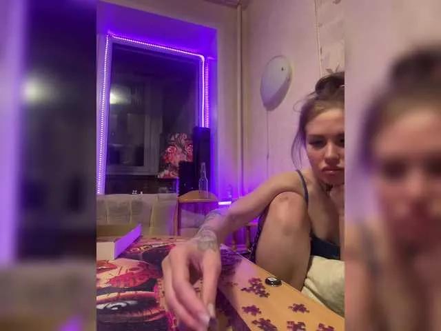 Freechat Letti28 on BongaCams