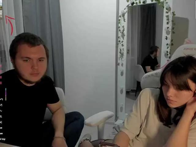 Freechat lissazmark2 on BongaCams