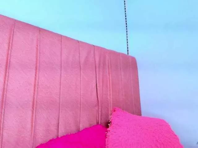 Offline margiestrongg303av on BongaCams