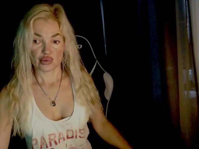 Margo77-1 on BongaCams