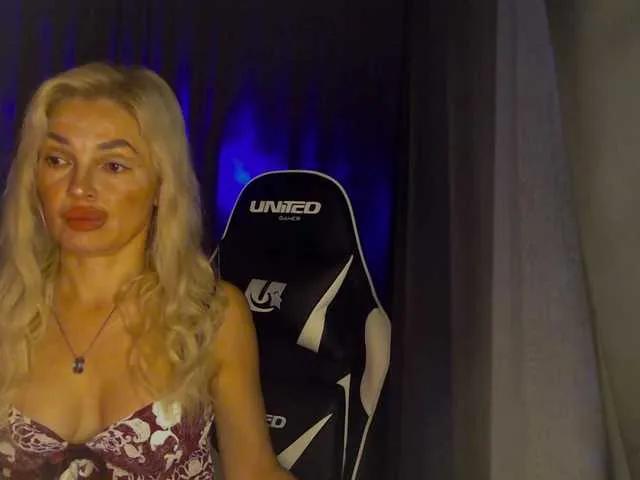 Margo77-1 on BongaCams