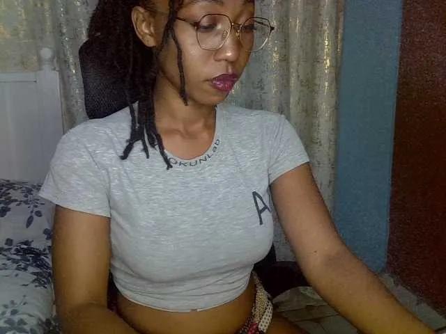 Freechat Mariewana on BongaCams