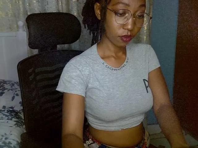 Freechat Mariewana on BongaCams