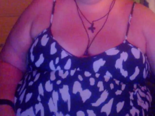 Freechat mayalove4u on BongaCams