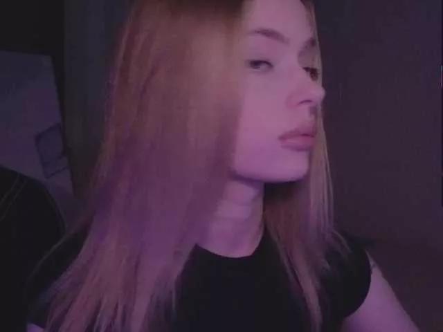 Offline mayshy on BongaCams
