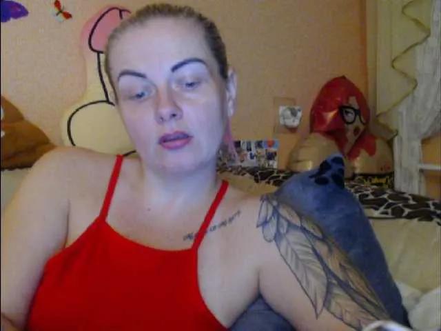 melek-7250 on BongaCams