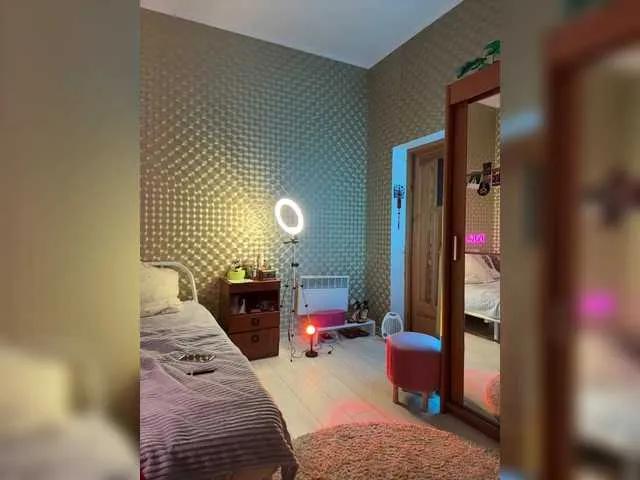 Freechat MilashaNyasha on BongaCams