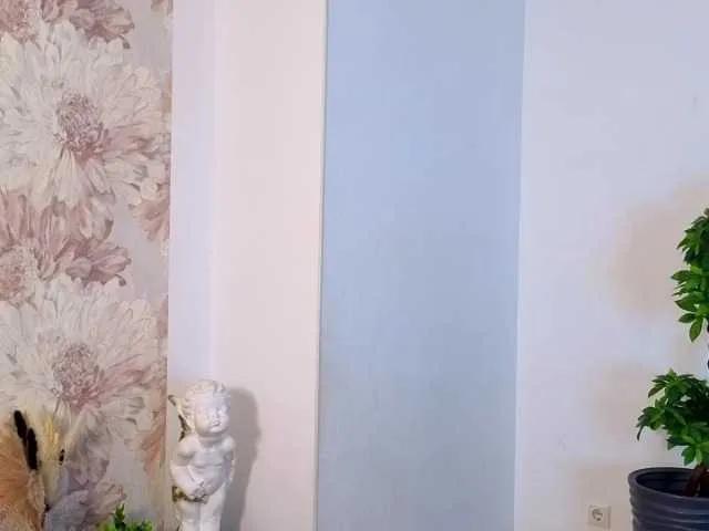 MilaYumi — I'm drawn to confidence, kindness, and good energy. I love it when someone knows how to make me smile, keep a nice conversation, and create a little spark between us. A mix of charm, mystery, and genuine attention always gets my interest.