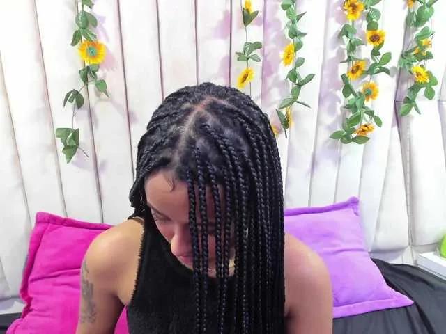 millyprint on BongaCams