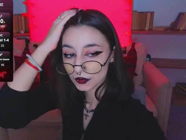 Offline MistressMarcelline on BongaCams