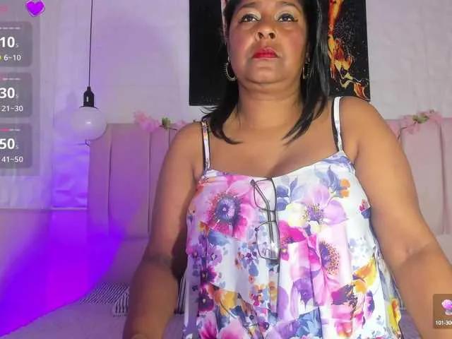 Freechat mya-blaze on BongaCams