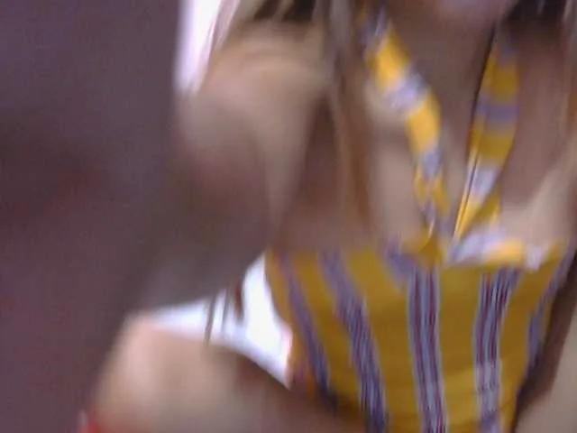 BongaCams Mysteriouslovely is Freechat Mysteriouslovely — Talking with flirting me with smiling