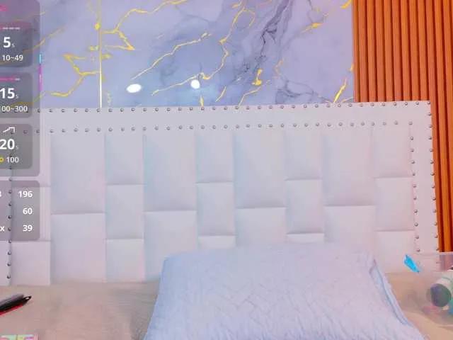 Freechat naughtyebonyy on BongaCams