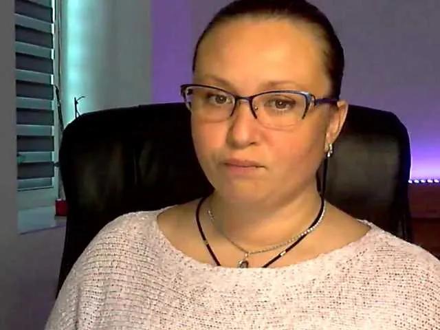 Freechat NERVOMOTINA on BongaCams