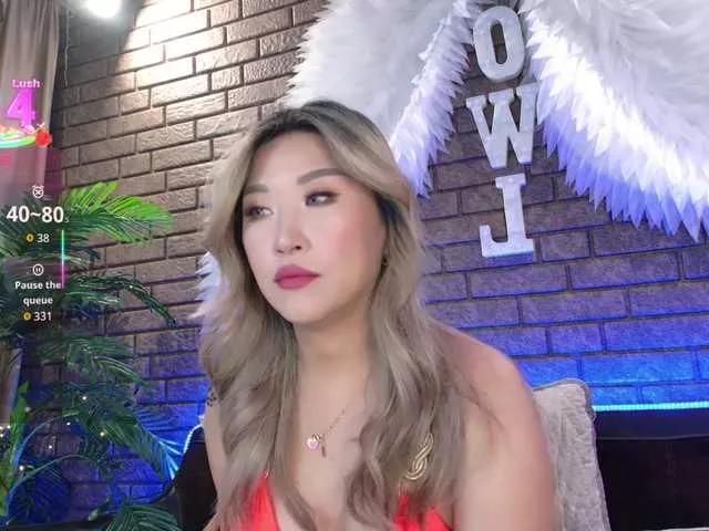 Freechat nickyowl on BongaCams