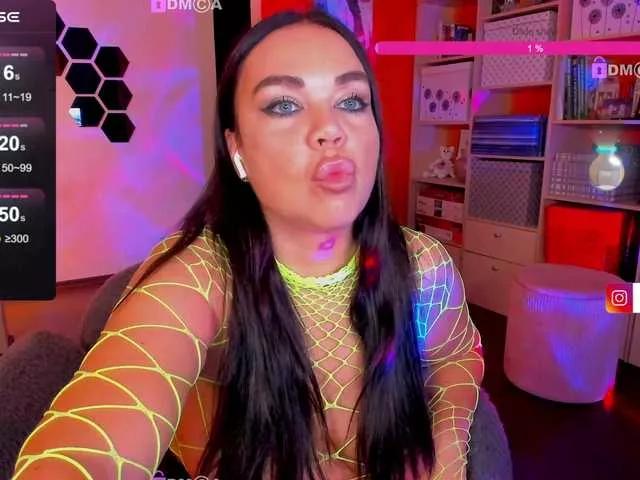 Offline OliviaGoold on BongaCams