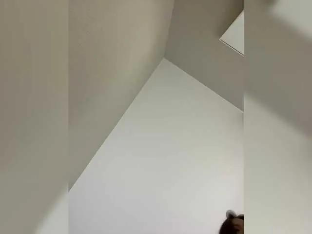 Freechat OlivkaVif on BongaCams