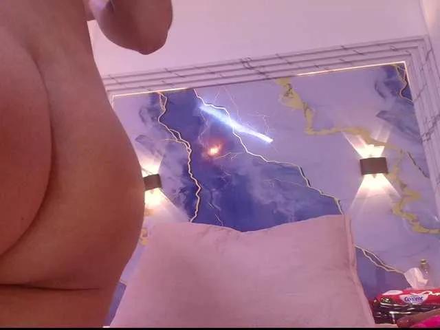 rayne-lor on BongaCams