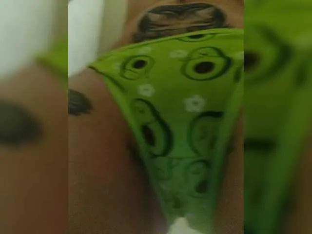 Offline RedFox9595 on BongaCams