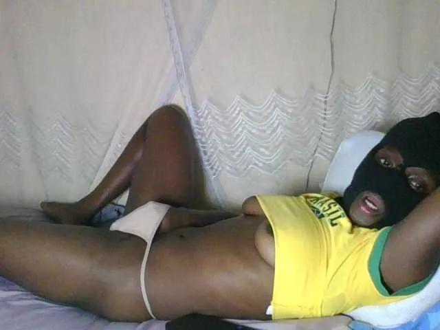 BongaCams Sexymammy001 is Freechat Sexymammy001 — Licking