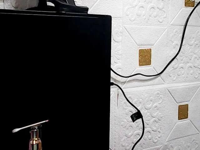 Offline sexyslutcum on BongaCams