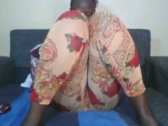 Offline Silentqueen93 on BongaCams