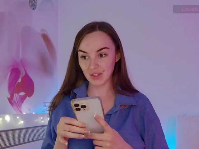 Offline SincereLight on BongaCams