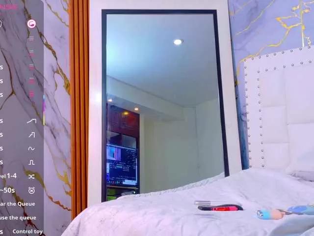 Offline slutlittlegir on BongaCams