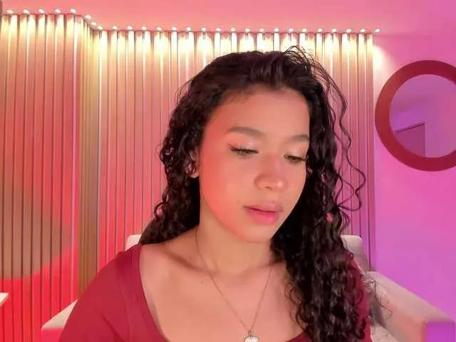 Offline SophieHouston on BongaCams