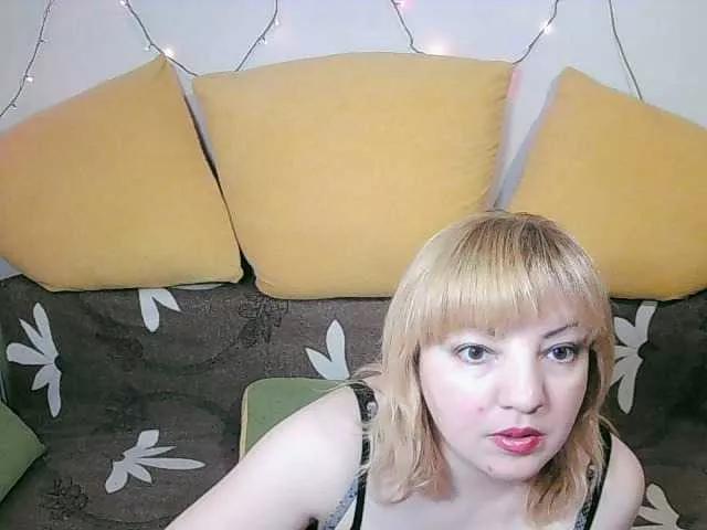 Offline Stefany1 on BongaCams