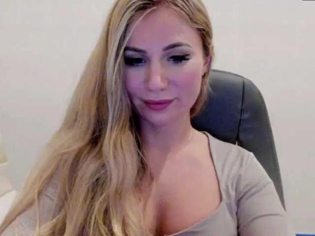 Offline SweetMirande on BongaCams
