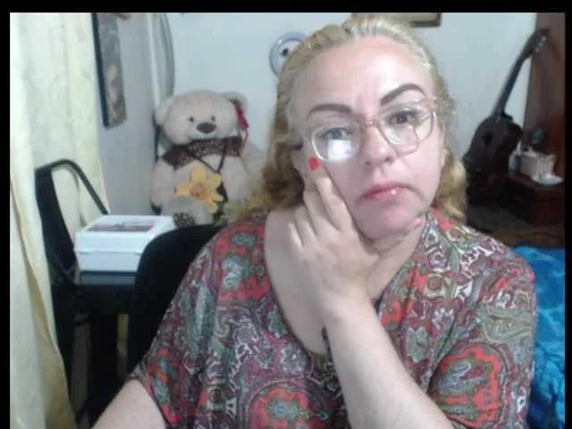 Tania-Goddess- on BongaCams