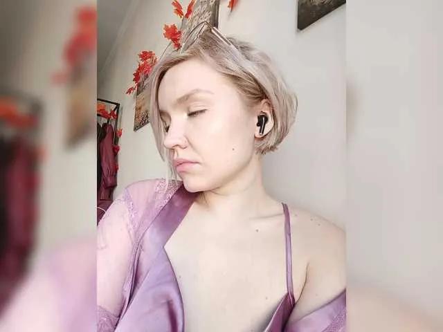 Offline Tikoffka on BongaCams