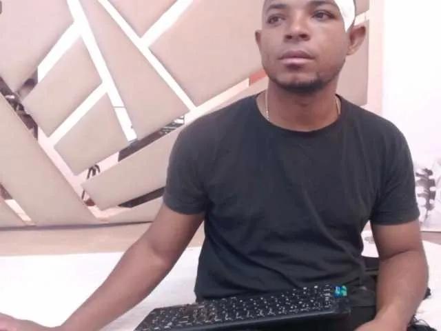 Freechat tu-y-yo19 on BongaCams