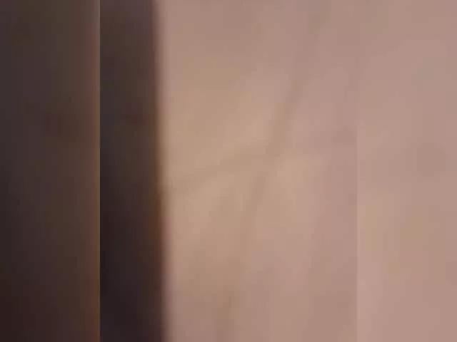 Freechat VikiBlanes on BongaCams