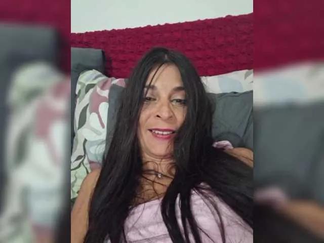 Offline Viola18 on BongaCams