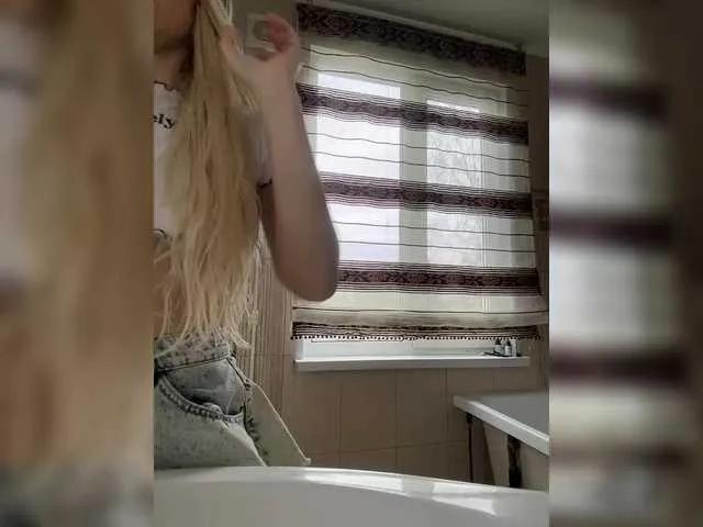 x-NaStyA-x on BongaCams