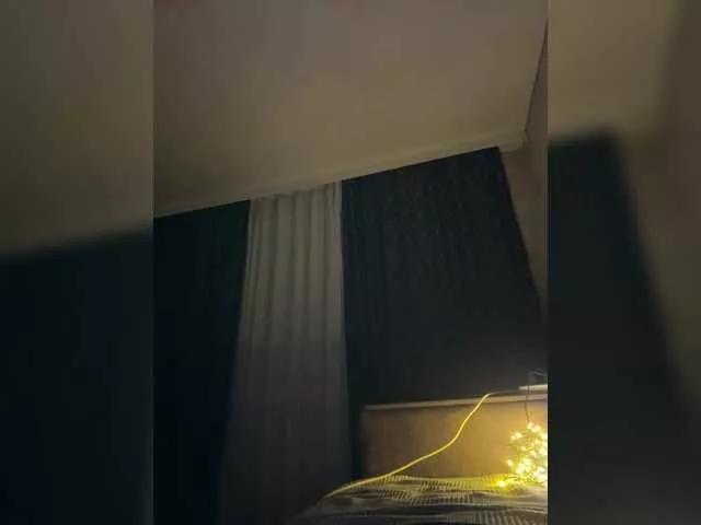 Freechat XXXklsdf on BongaCams