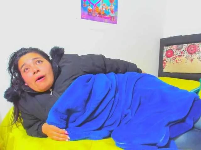 Offline yournaughtyandsexyprince on BongaCams