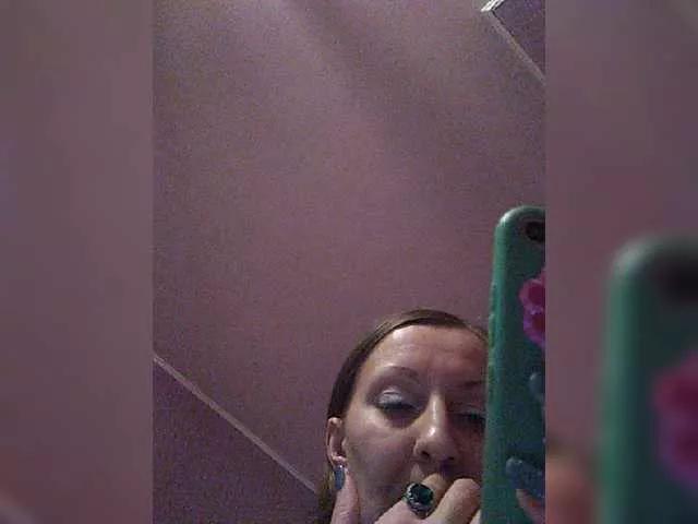 Freechat Zarevna on BongaCams