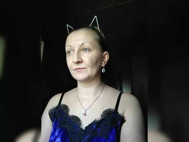Freechat Zarevna on BongaCams