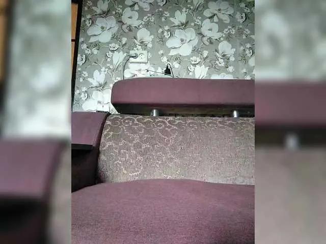 Freechat Zarevna on BongaCams