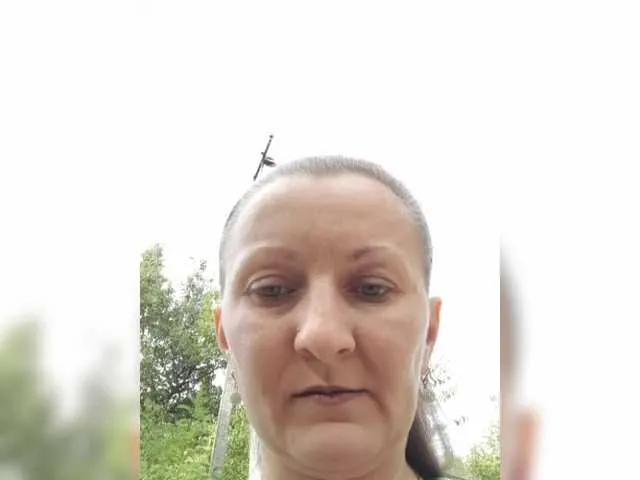 Freechat Zarevna on BongaCams