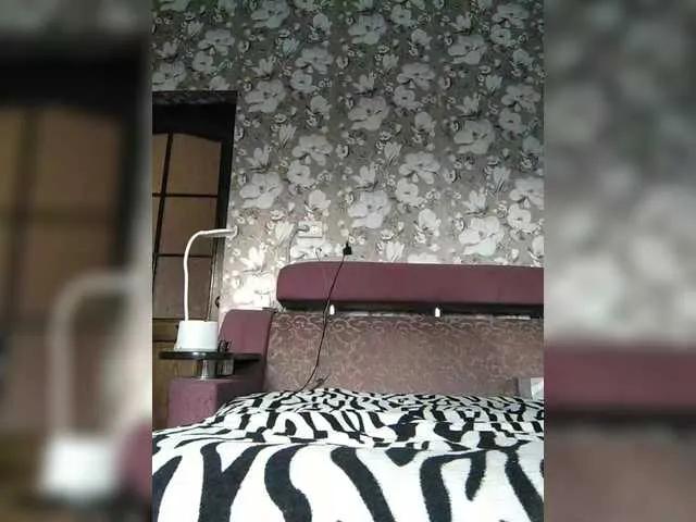 Freechat Zarevna on BongaCams