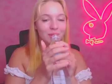 Private _mila_la_ on Chaturbate