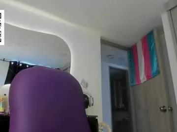 adelineefoxxx on Chaturbate