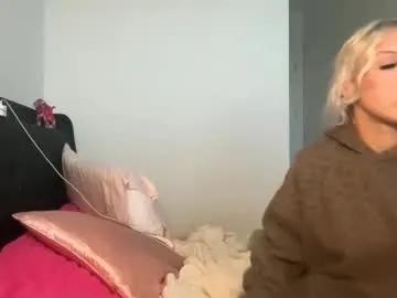 alexajefferies — handbra at 1.2k views 15 likes #18 #innocent #brunette [1842 tokens remaining]