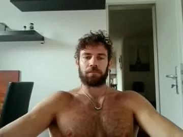 Freechat alphah_hunk on Chaturbate