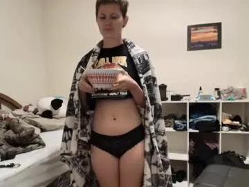 Freechat amoramystic on Chaturbate